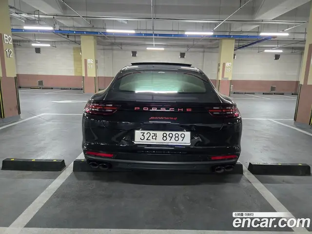 Porsche Panamera 2018 3.0 АКПП, миниатюра 8