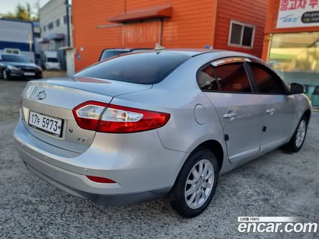 Renault (Samsung) SM3 2010 1.6 вариатор, миниатюра 2 Renault (Samsung) SM3 2010 1.6 вариатор, миниатюра 2