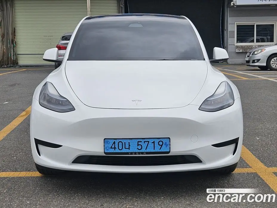 Tesla Model Y 2023 0.2 АКПП, фото 1 Tesla Model Y 2023 0.2 АКПП, фото 1