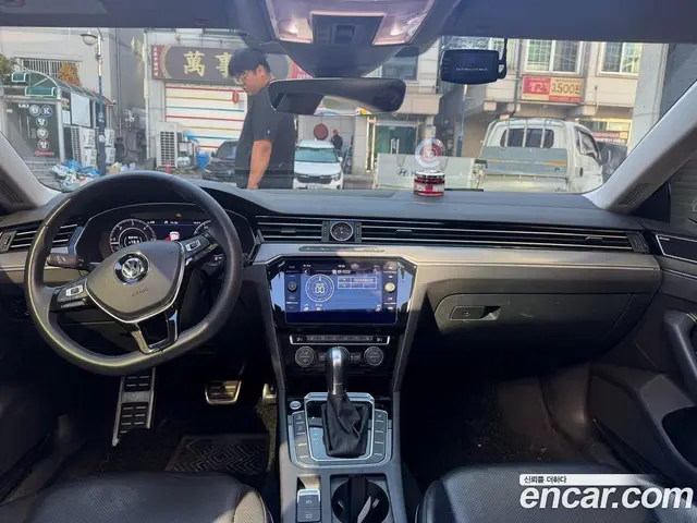 Volkswagen Arteon 2019 2.0 АКПП, миниатюра 9 Volkswagen Arteon 2019 2.0 АКПП, миниатюра 9