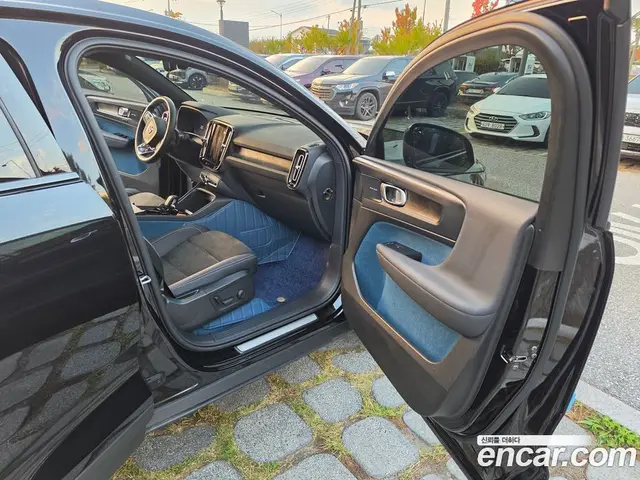 Volvo C40 2024 0.2 АКПП, миниатюра 12