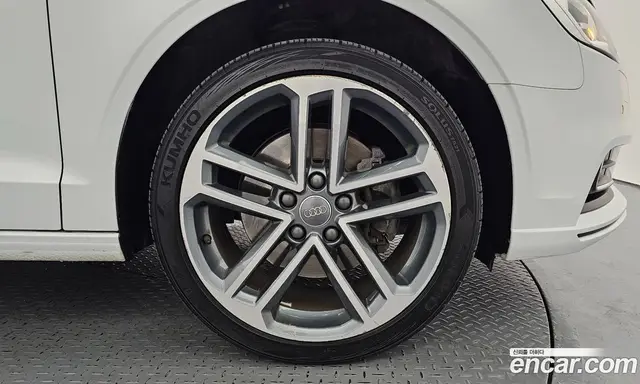 Audi A3 2020 2.0 АКПП, миниатюра 5 Audi A3 2020 2.0 АКПП, миниатюра 5
