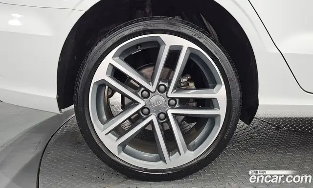 Audi A3 2020 2.0 АКПП, миниатюра 7 Audi A3 2020 2.0 АКПП, миниатюра 7
