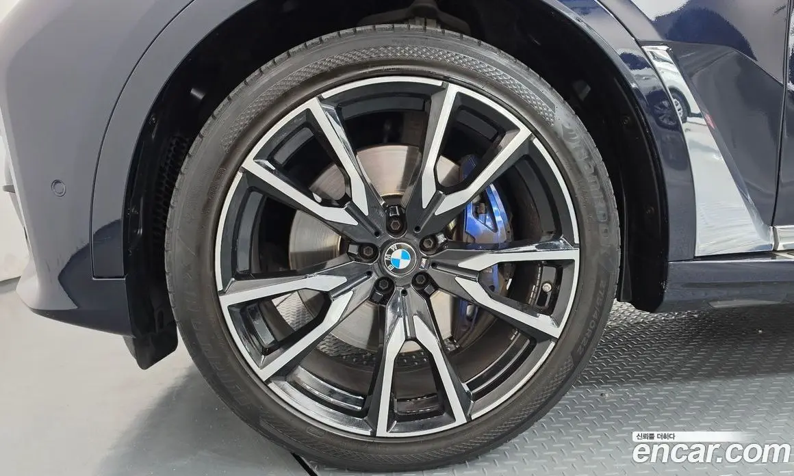 BMW X7 2021 3.0 АКПП, фото 5