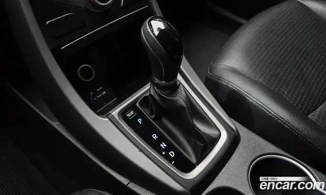 Hyundai Avante 2014 1.6 АКПП, миниатюра 9