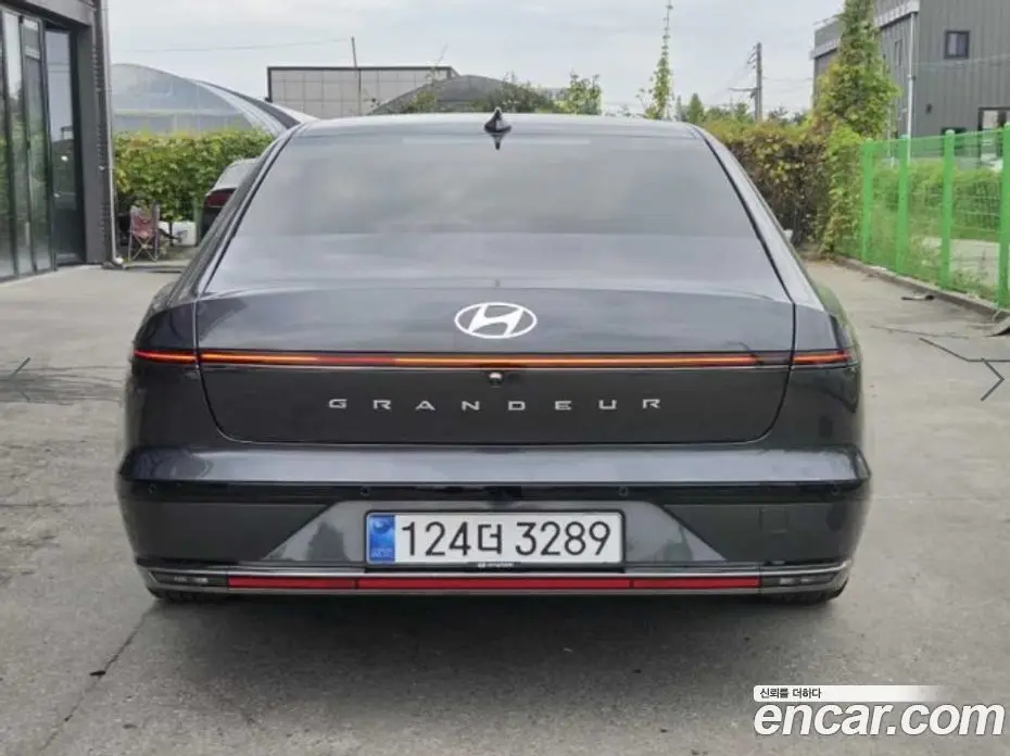 Hyundai Grandeur 2023 1.6 АКПП, фото 3