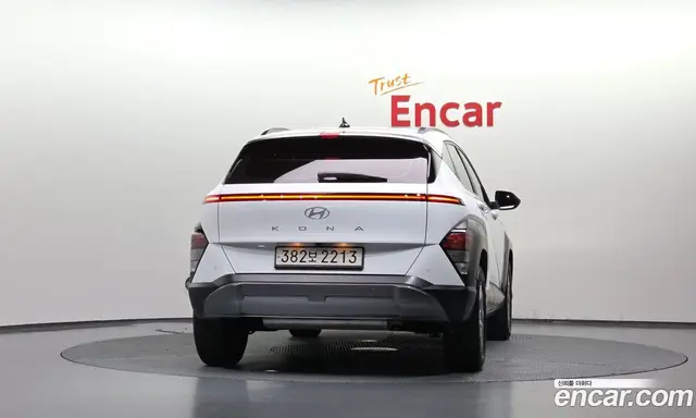 Hyundai Kona 2023 2.0 АКПП, миниатюра 4
