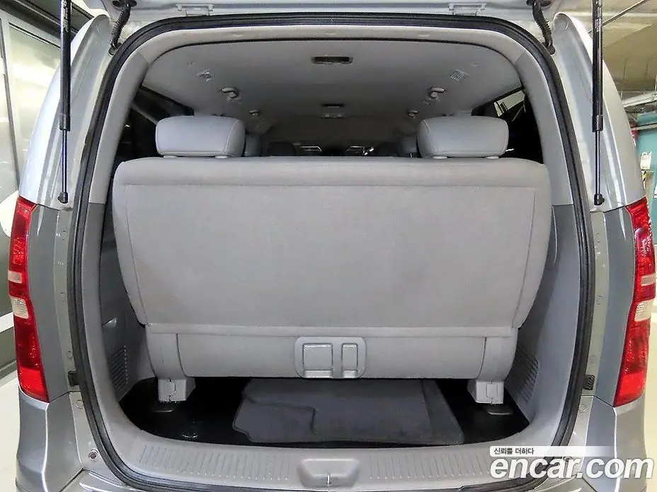Hyundai Starex 2010 2.5 АКПП, фото 15 Hyundai Starex 2010 2.5 АКПП, фото 15