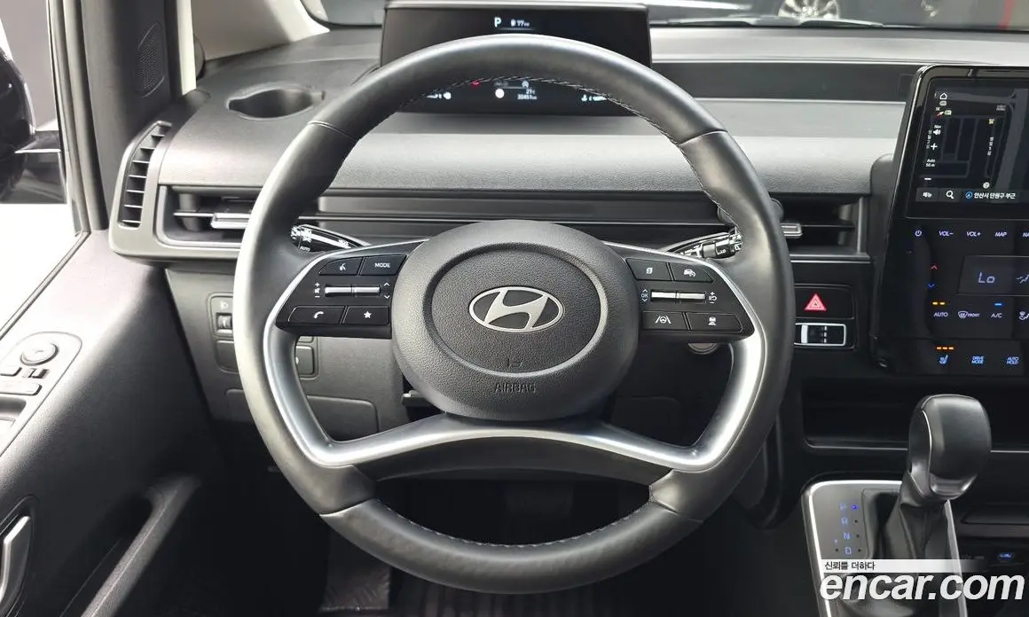 Hyundai Staria 2024 2.2 АКПП, фото 20