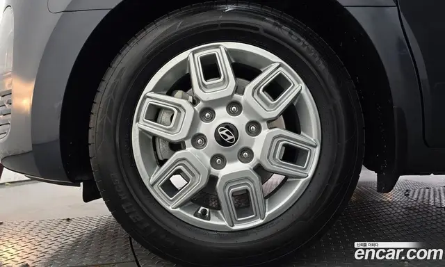 Hyundai Staria 2024 2.2 АКПП, миниатюра 5