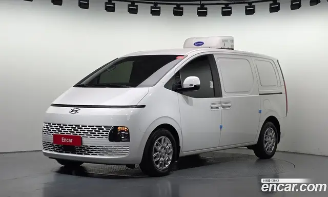 Hyundai Staria, 2024, 43 596 км