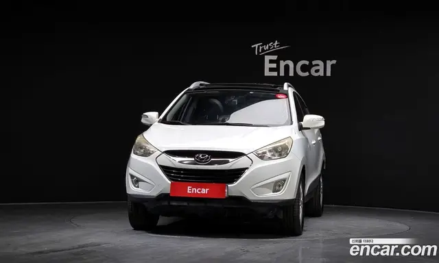 Hyundai Tucson 2009 2.0 АКПП, миниатюра 3