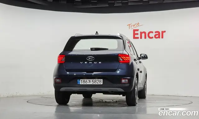 Hyundai Venue 2021 1.6 АКПП, миниатюра 3