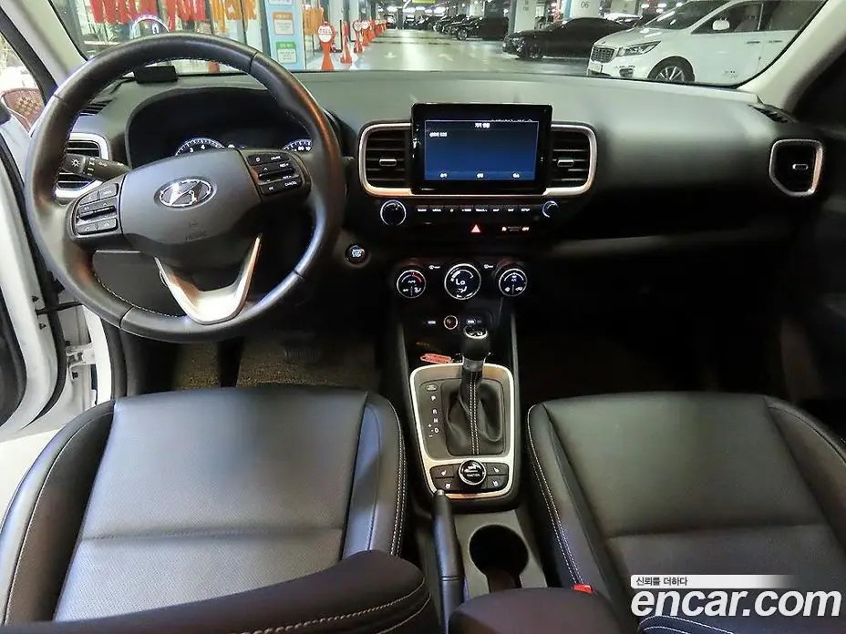 Hyundai Venue 2021 1.6 АКПП, фото 10