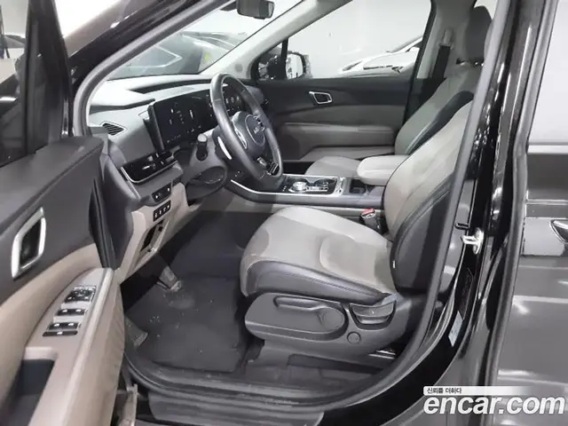 Kia Carnival 2024 1.6 АКПП, миниатюра 9