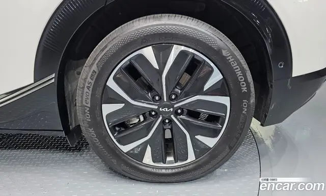 Kia EV6 2023 0.1 АКПП, миниатюра 7