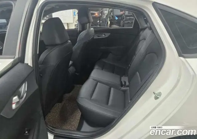 Kia K3 2023 1.6 АКПП, миниатюра 11