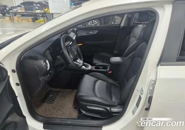 Kia K3 2023 1.6 АКПП, миниатюра 4