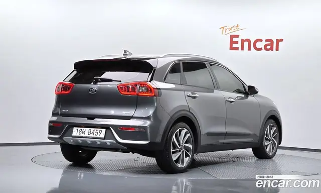 Kia Niro, 2017, 80 483 км