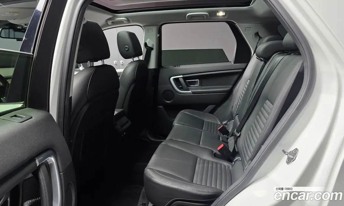 Land Rover Discovery Sport 2017 2.0 АКПП, фото 16