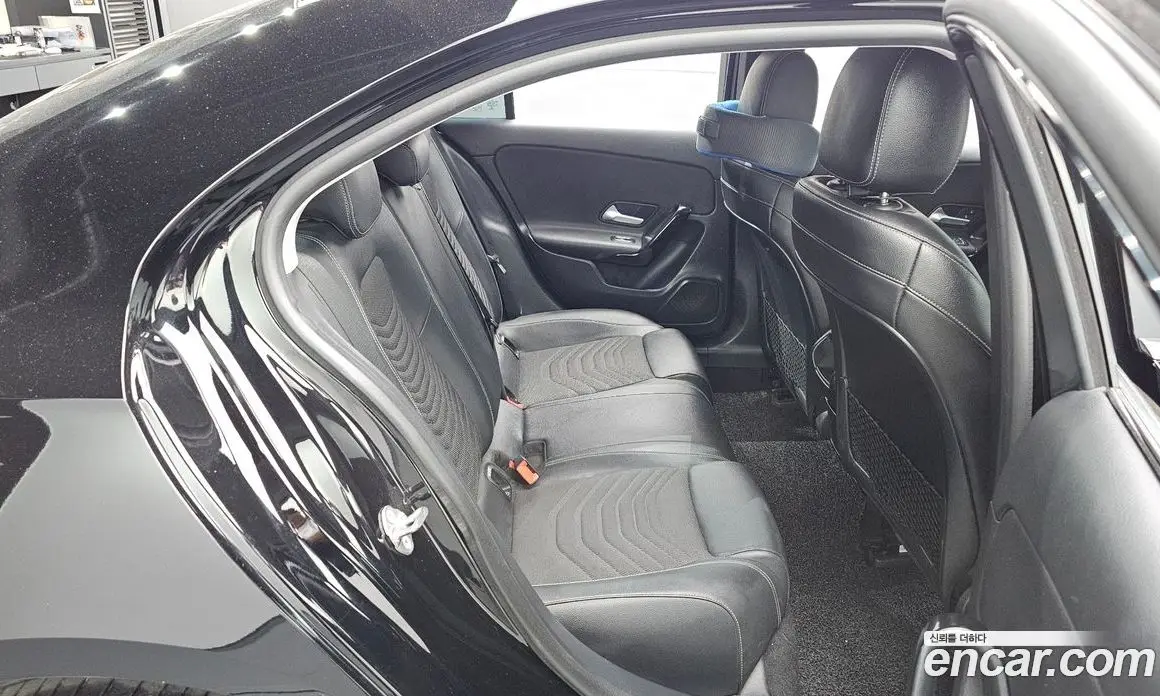 Mercedes-Benz A-Class 2020 2.0 АКПП, фото 11