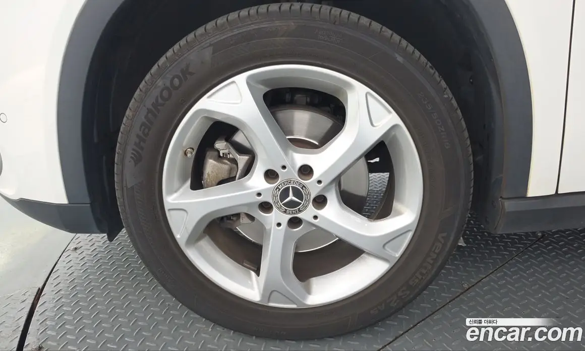 Mercedes-Benz GLA-Class 2019 2.0 АКПП, фото 5