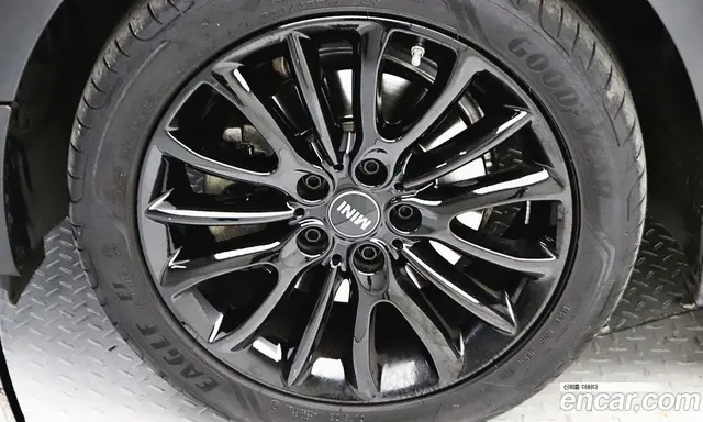 Mini Clubman 2023 1.5 АКПП, миниатюра 5 Mini Clubman 2023 1.5 АКПП, миниатюра 5