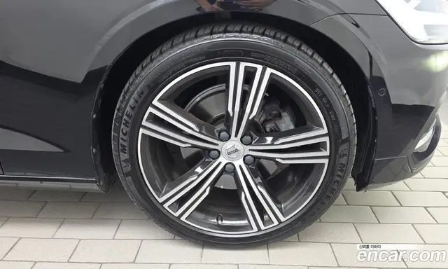 Volvo S60 2021 2.0 АКПП, миниатюра 7 Volvo S60 2021 2.0 АКПП, миниатюра 7