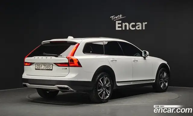Volvo V90, 2017, 60 387 км