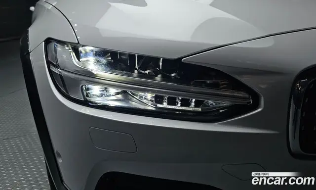 Volvo V90 2017 2.0 АКПП, миниатюра 7