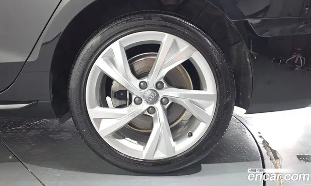 Audi A4 2021 2.0 АКПП, миниатюра 7