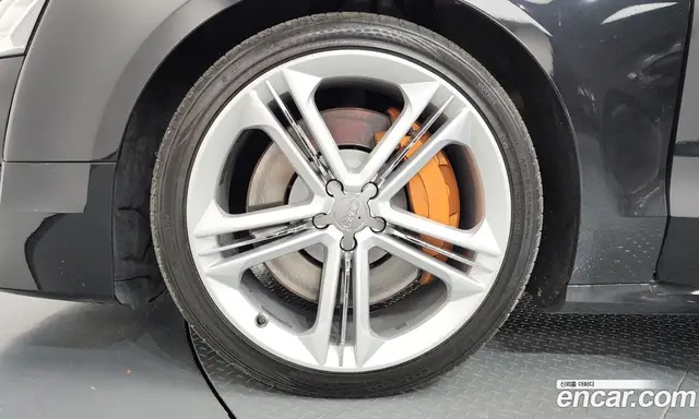 Audi S8 2014 4.0 АКПП, миниатюра 5