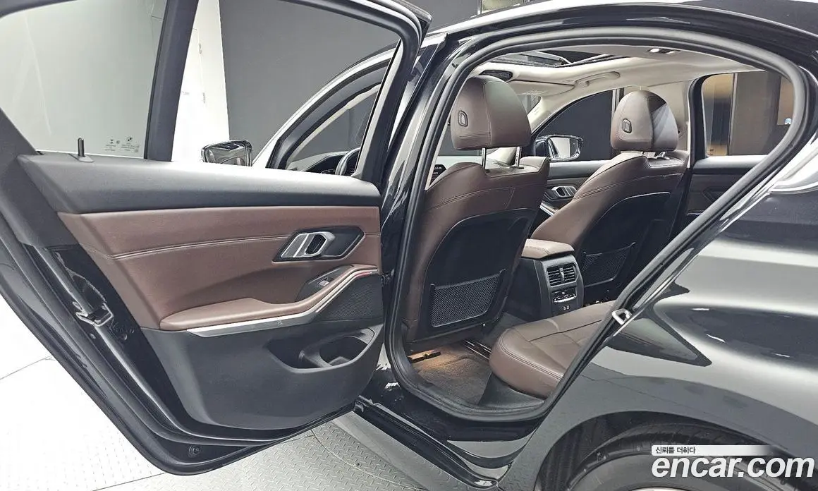 BMW 3 серия 2022 2.0 АКПП, фото 18