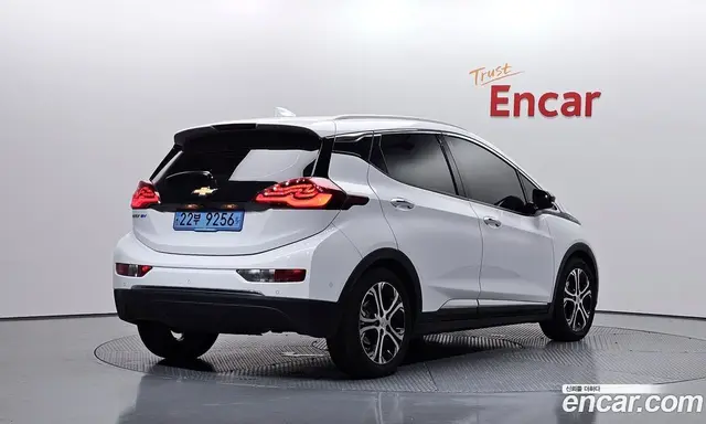 Chevrolet Bolt EV 2019 0.2 АКПП, миниатюра 2 Chevrolet Bolt EV 2019 0.2 АКПП, миниатюра 2