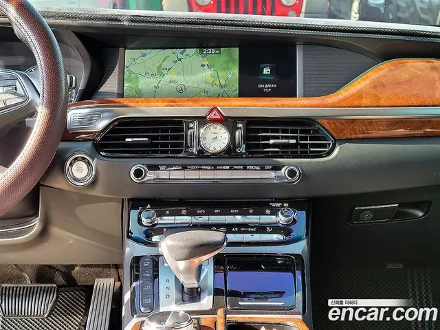 Genesis EQ900 2018 3.8 АКПП, миниатюра 11