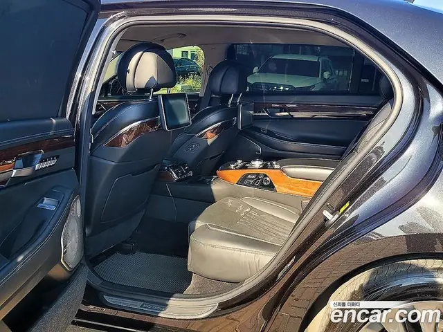 Genesis EQ900 2018 3.8 АКПП, миниатюра 7