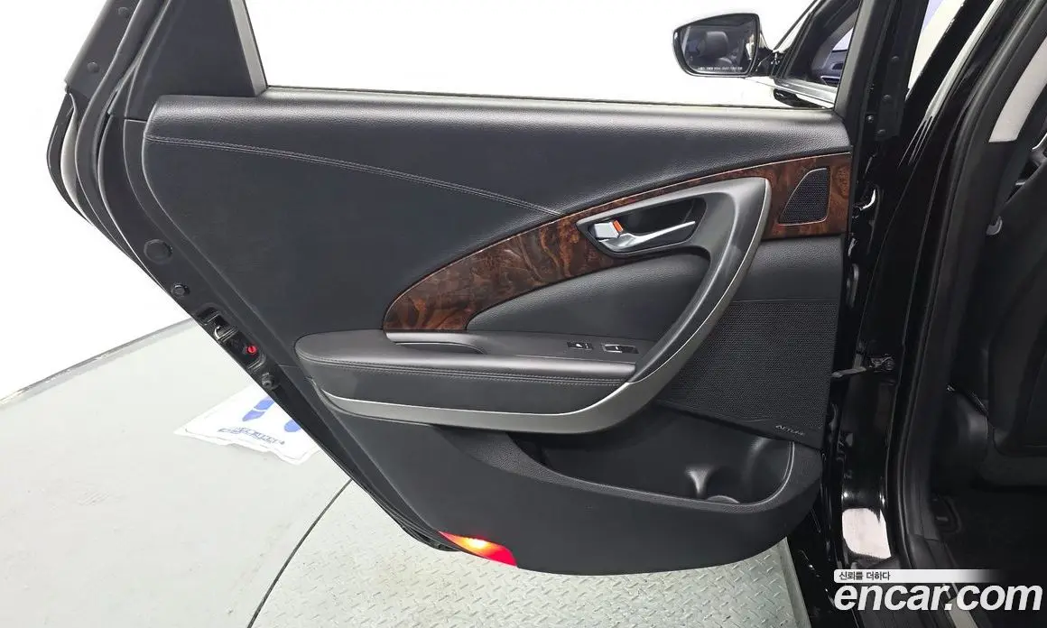 Hyundai Aslan 2015 3.0 АКПП, фото 14