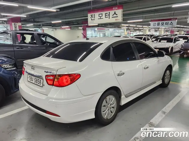 Hyundai Avante 2010 1.6 АКПП, миниатюра 5