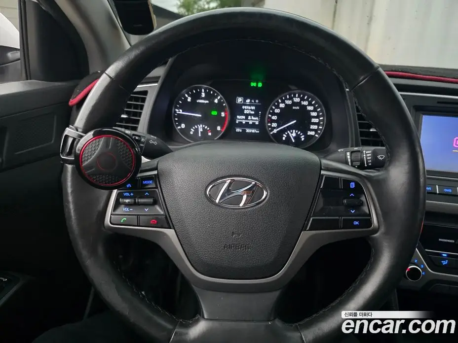 Hyundai Avante 2016 1.6 АКПП, фото 8