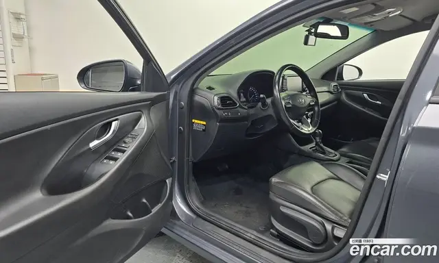 Hyundai i30 2018 1.4 АКПП, миниатюра 12