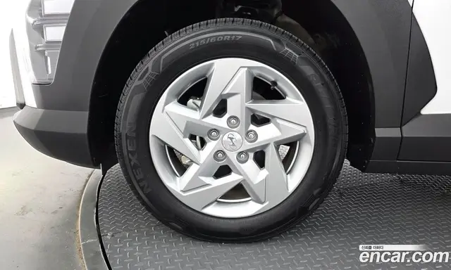 Hyundai Kona 2023 1.6 АКПП, миниатюра 5