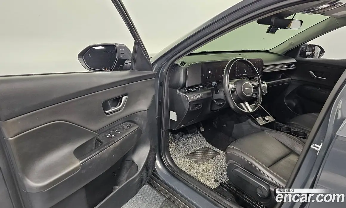Hyundai Kona 2023 1.6 АКПП, фото 13