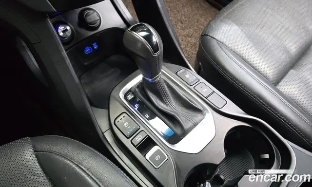 Hyundai Santa Fe 2015 2.0 АКПП, миниатюра 9