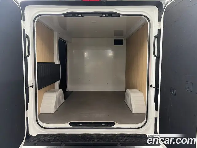 Hyundai ST1 2024 0.1 АКПП, миниатюра 11
