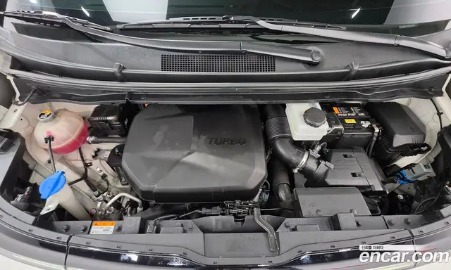 Hyundai Staria 2023 2.2 АКПП, миниатюра 6