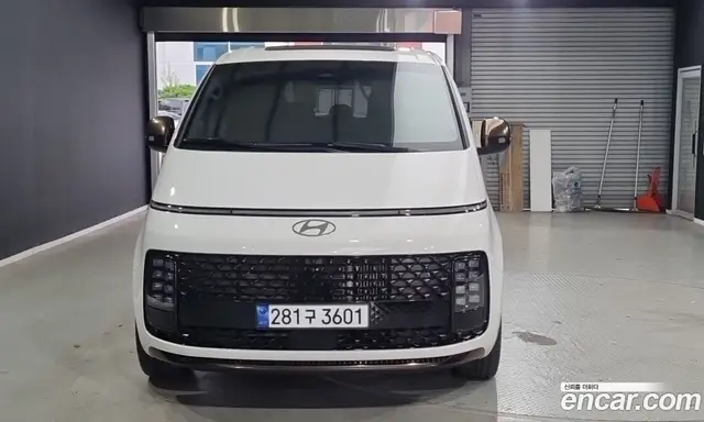 Hyundai Staria, 2025, 52 019 км