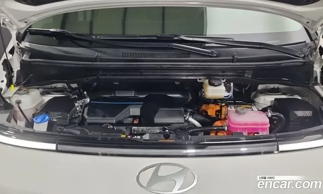 Hyundai Staria 2025 1.6 АКПП, миниатюра 6