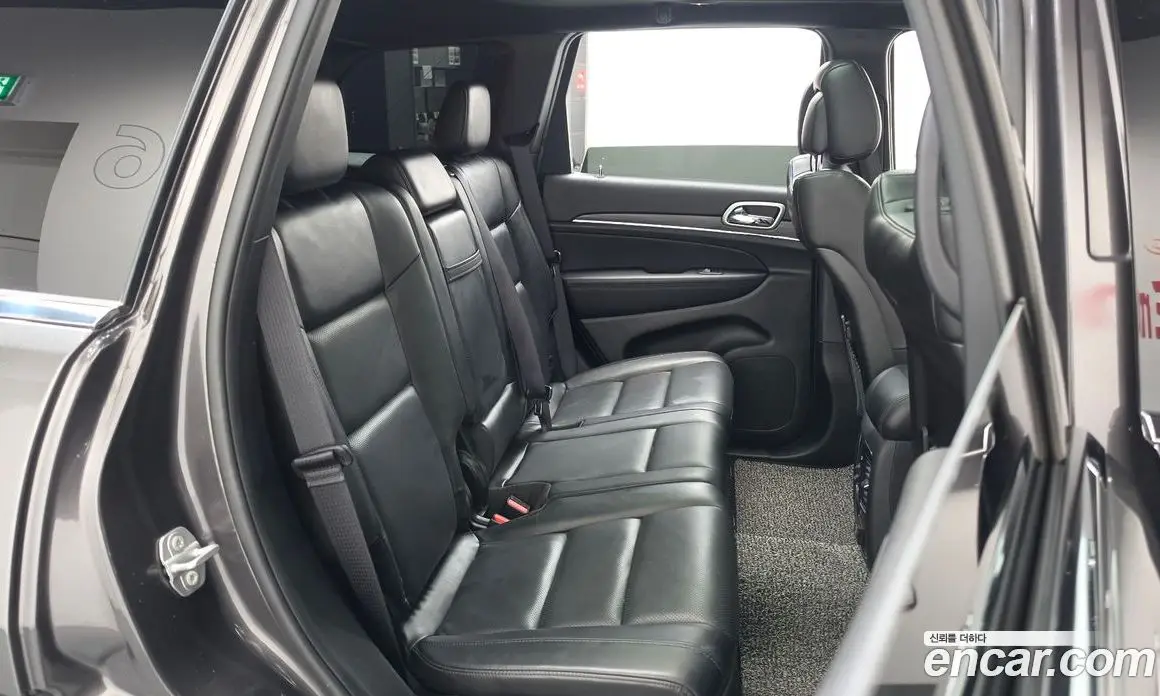 Jeep Cherokee 2021 3.6 АКПП, фото 17
