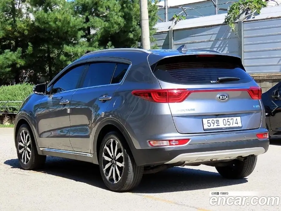 Kia Sportage 2016 1.7 АКПП, фото 3