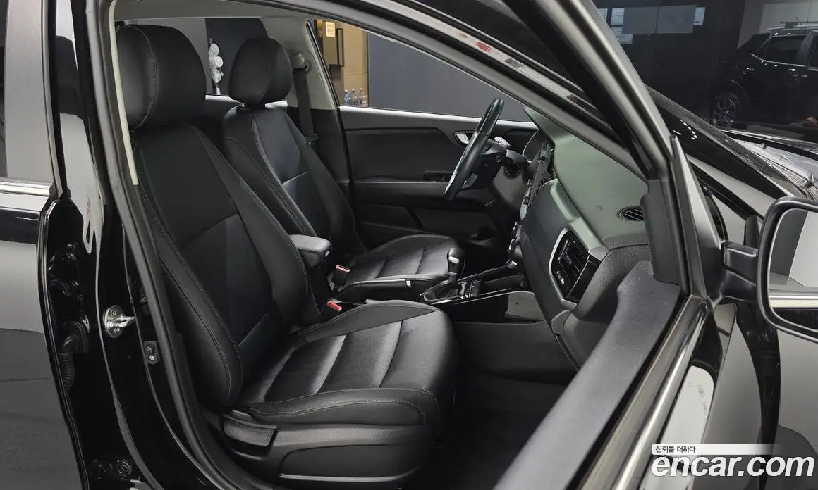 Kia Stonic 2017 1.6 АКПП, фото 16